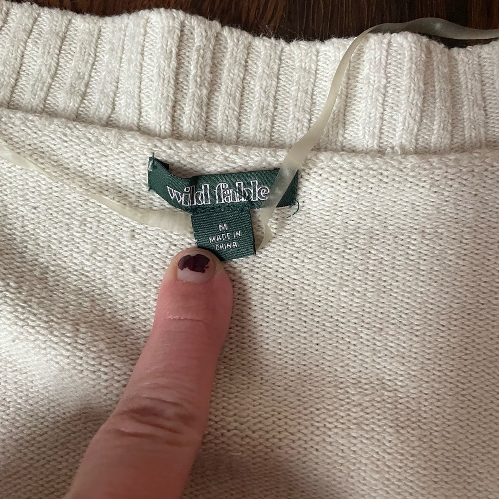 Wild fable cropped white sweater - Picture 2 of 6